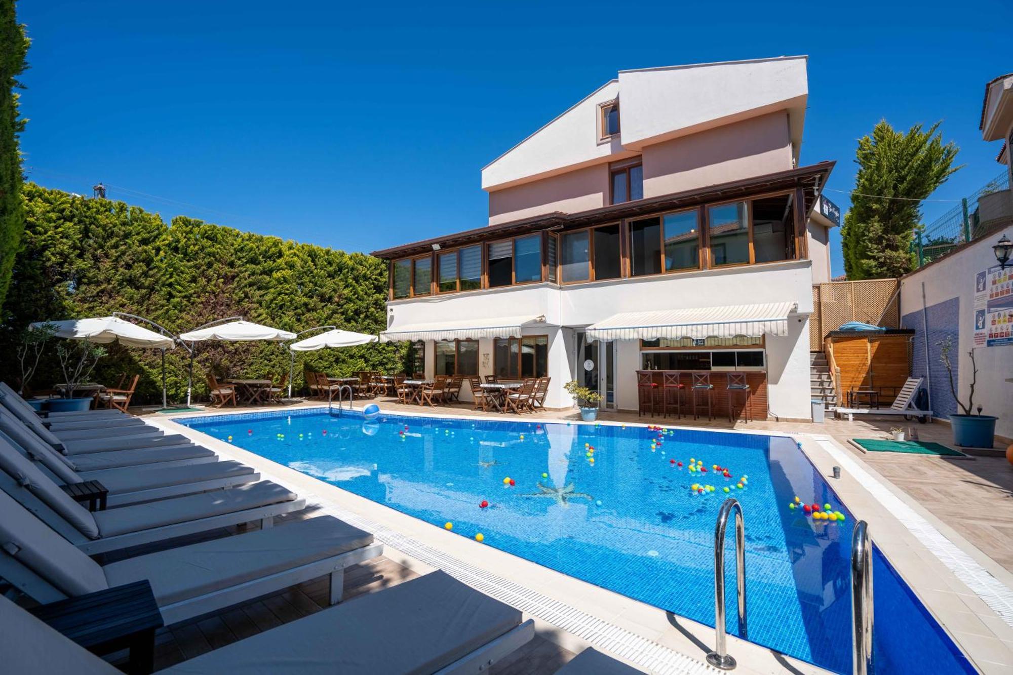 Cunda Giritlioglu Otel Adult Only Ayvalı Exterior foto